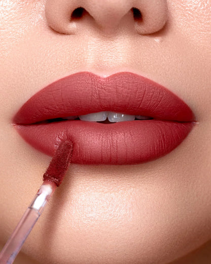 CLOUD THERAPY LIP MOUSSE - Rossetto Liquido, Finish Soft Mat